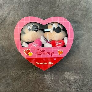 Disney RUZ Mickey & Minnie Character Clip Plush Gift Set in heart box